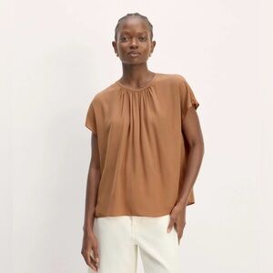 EVERLANE The Gathered Neck Top / Blouse / Shirt w/ Back Button in Carob Brown S